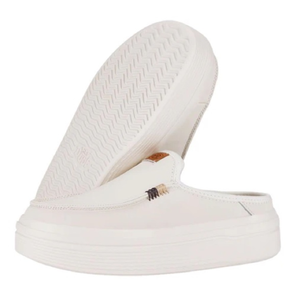 NWOT Hey Dude Austin Lift Leather